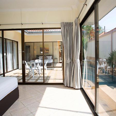 Avoca Pool Villas Pattaja Szoba fotó