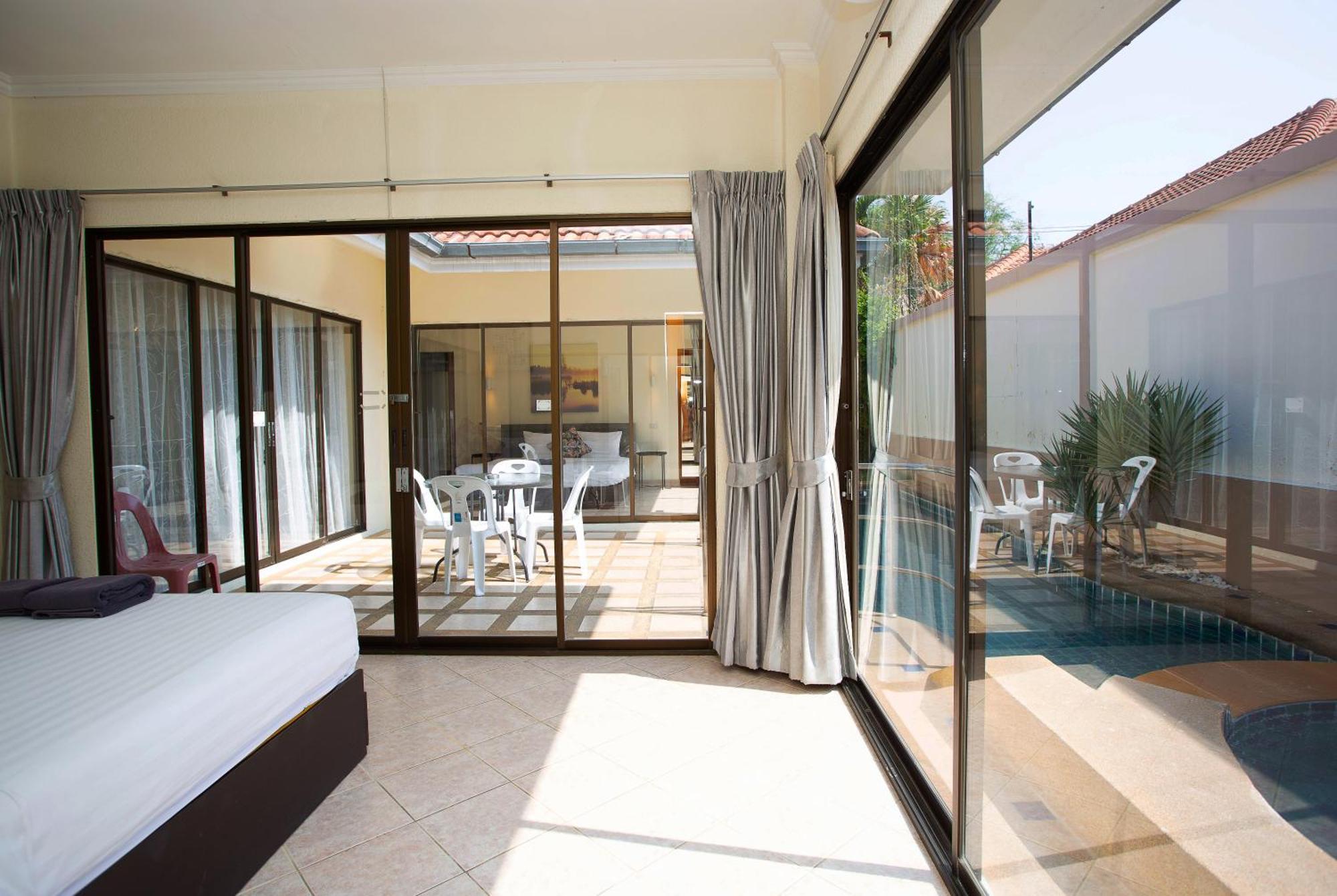 Avoca Pool Villas Pattaja Szoba fotó